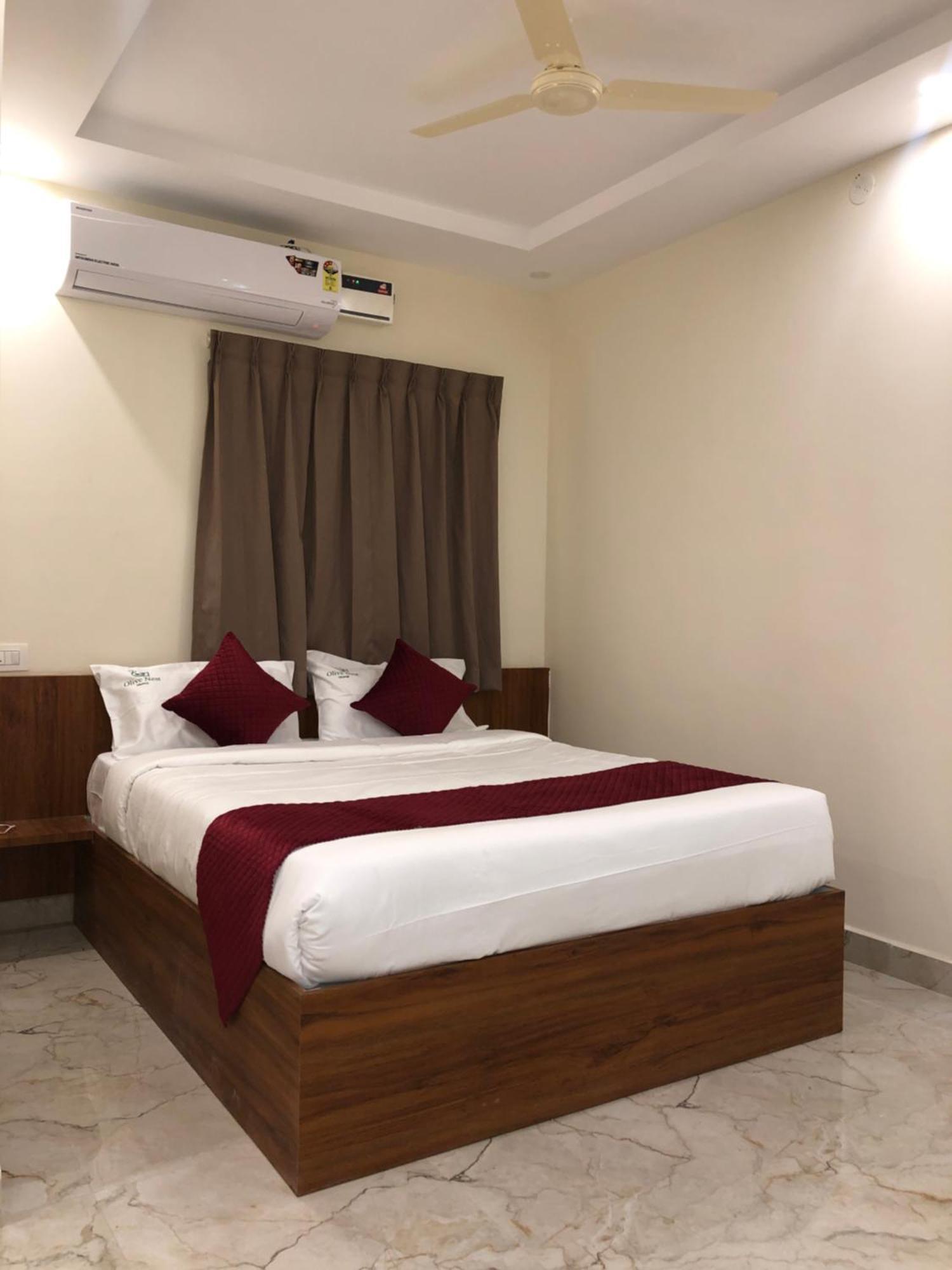Olive Nest- Tirupati Bus Stand- 300 Meters, Railway Station- 400 Meters Hotell Exteriör bild