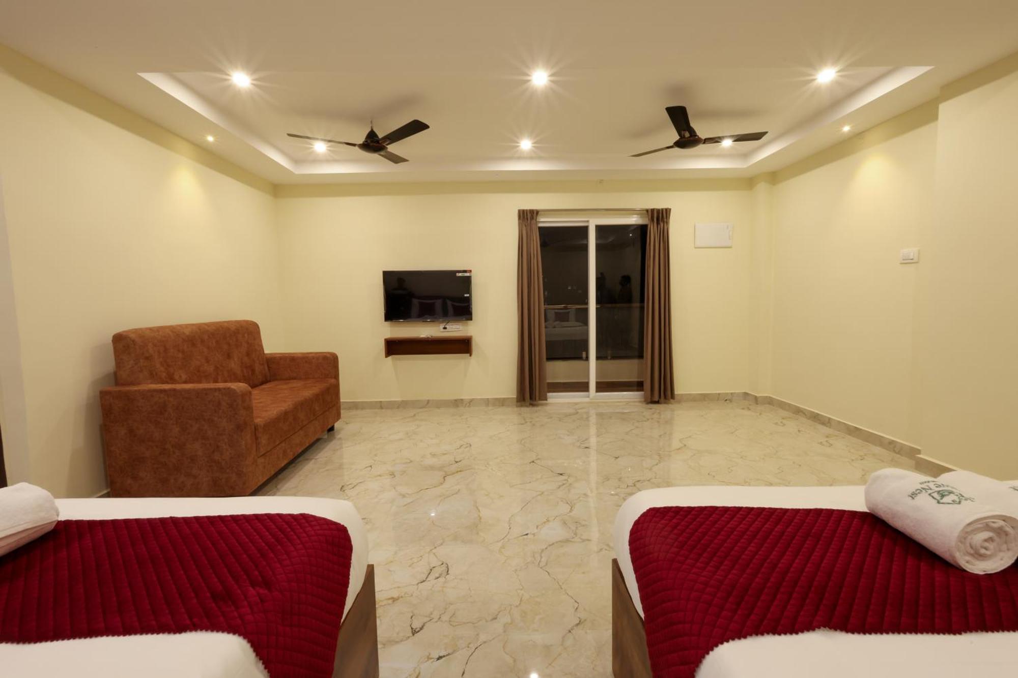 Olive Nest- Tirupati Bus Stand- 300 Meters, Railway Station- 400 Meters Hotell Exteriör bild