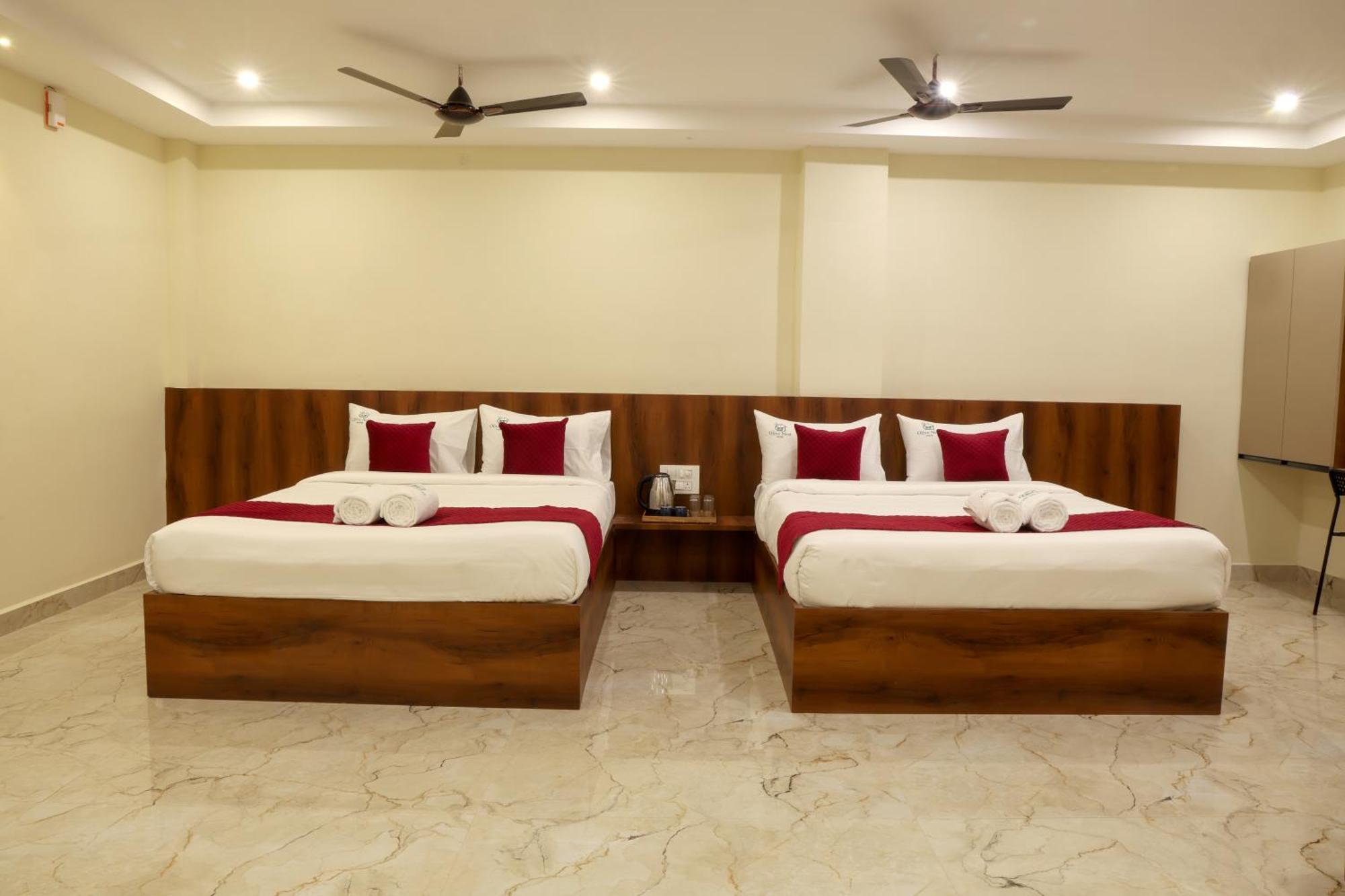 Olive Nest- Tirupati Bus Stand- 300 Meters, Railway Station- 400 Meters Hotell Exteriör bild