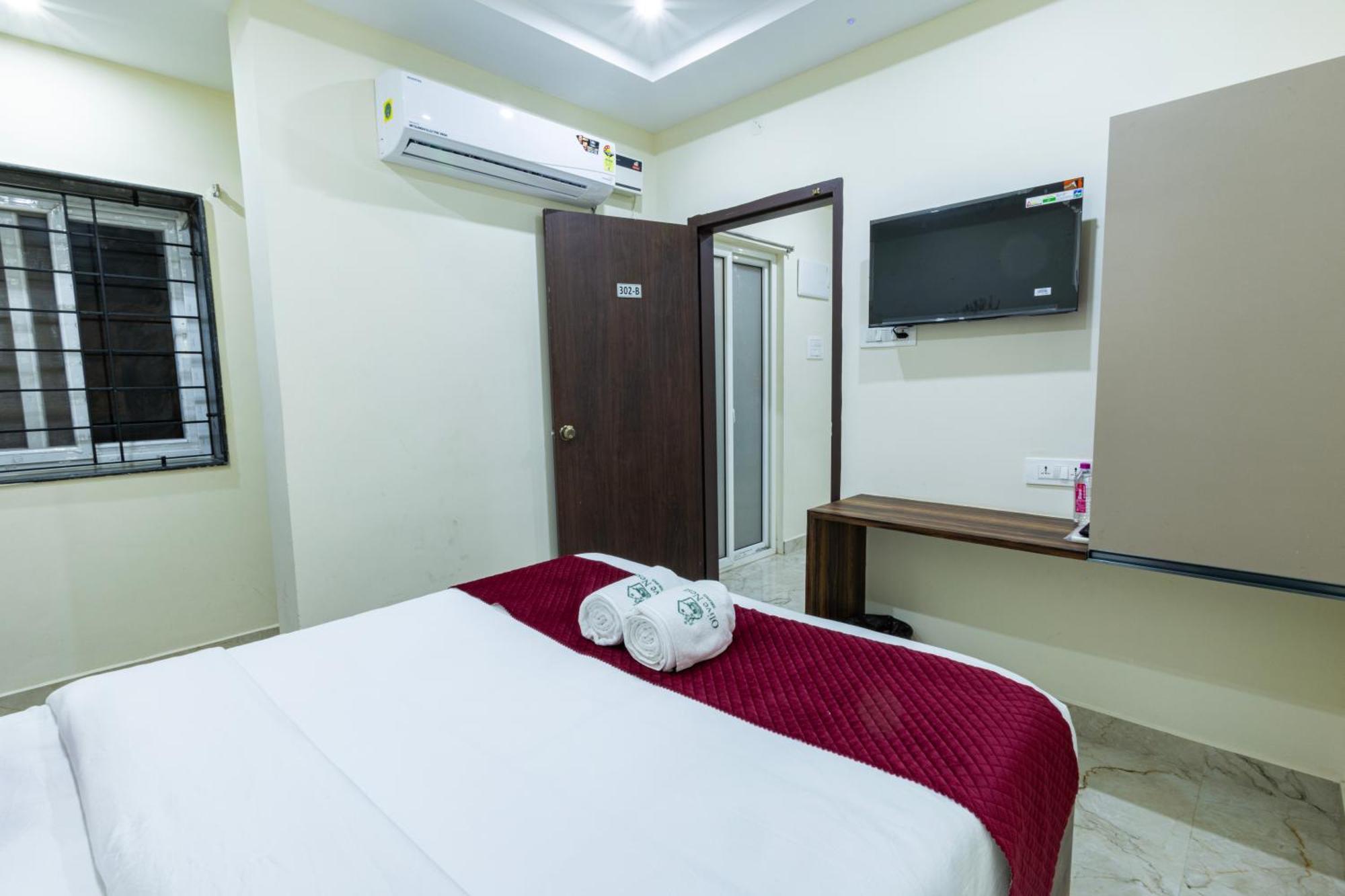 Olive Nest- Tirupati Bus Stand- 300 Meters, Railway Station- 400 Meters Hotell Exteriör bild