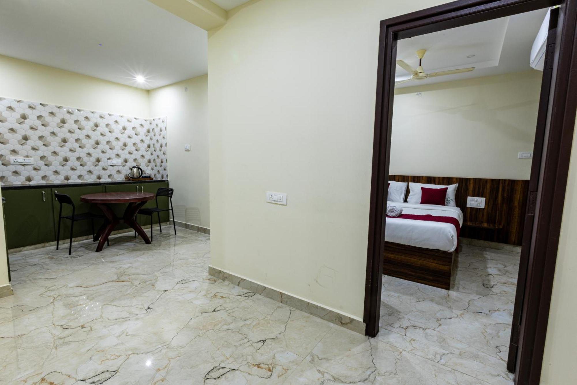 Olive Nest- Tirupati Bus Stand- 300 Meters, Railway Station- 400 Meters Hotell Exteriör bild