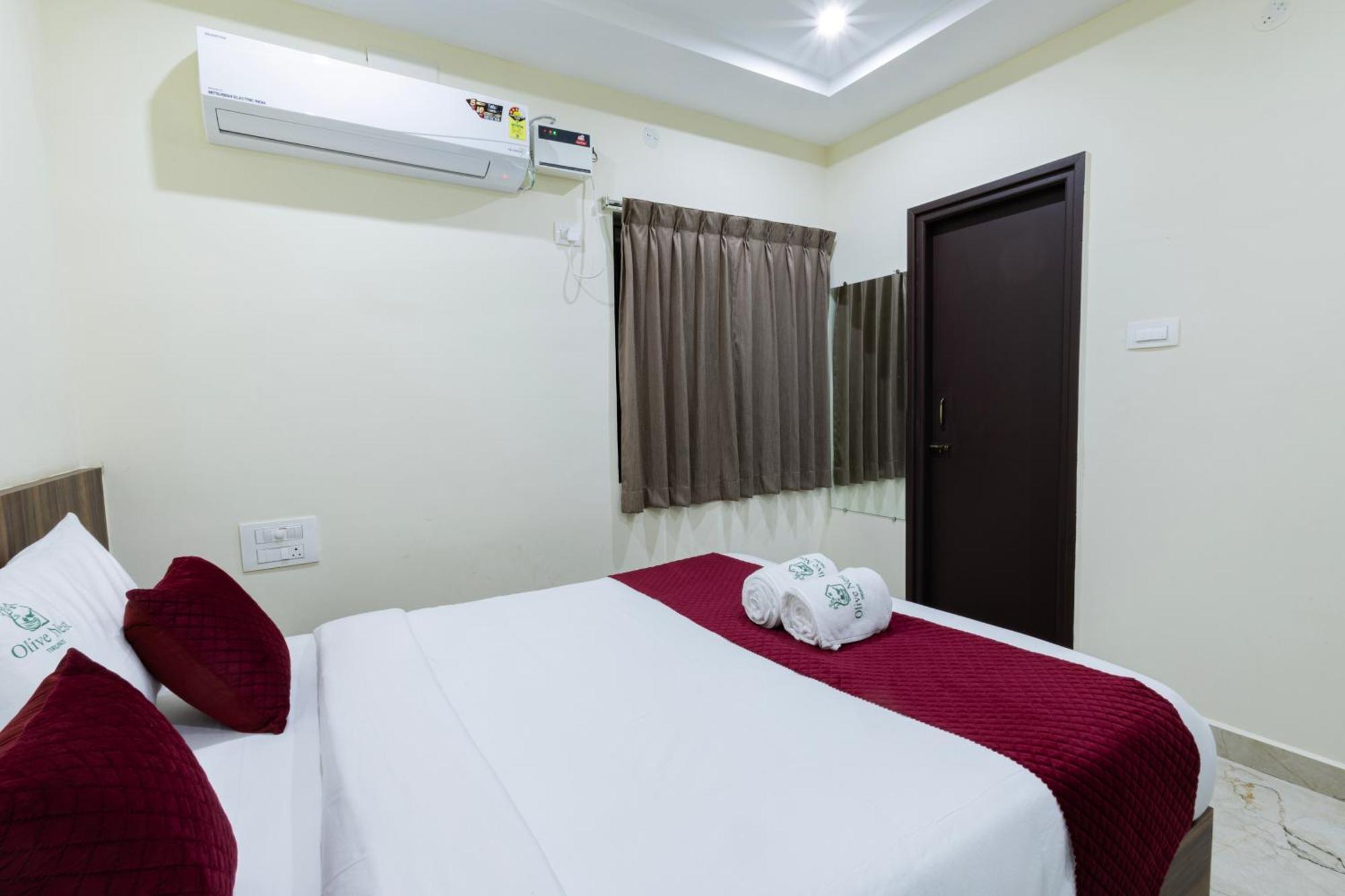 Olive Nest- Tirupati Bus Stand- 300 Meters, Railway Station- 400 Meters Hotell Exteriör bild